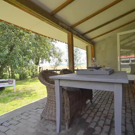 Romantic Holiday In Lage Zwaluwe Near River Amer Дом отдыха Zevenhuizen (Moerdijk)