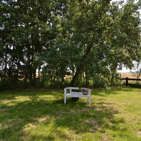 Romantic Holiday In Lage Zwaluwe Near River Amer *
