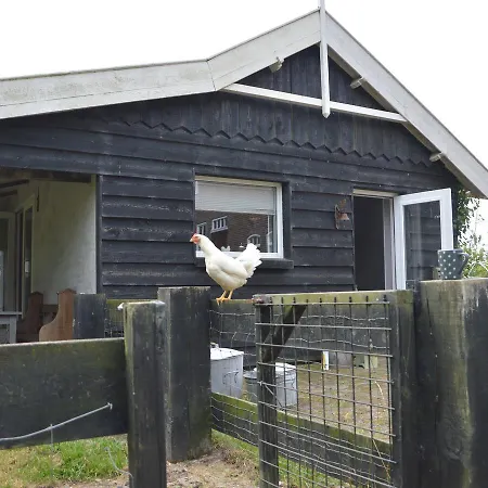 Romantic Holiday In Lage Zwaluwe Near River Amer Дом отдыха Zevenhuizen (Moerdijk)